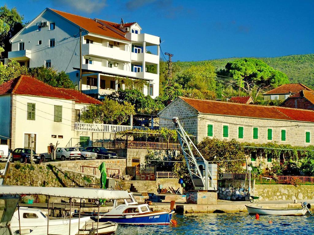 Apartments Vesna Tivat Værelse billede