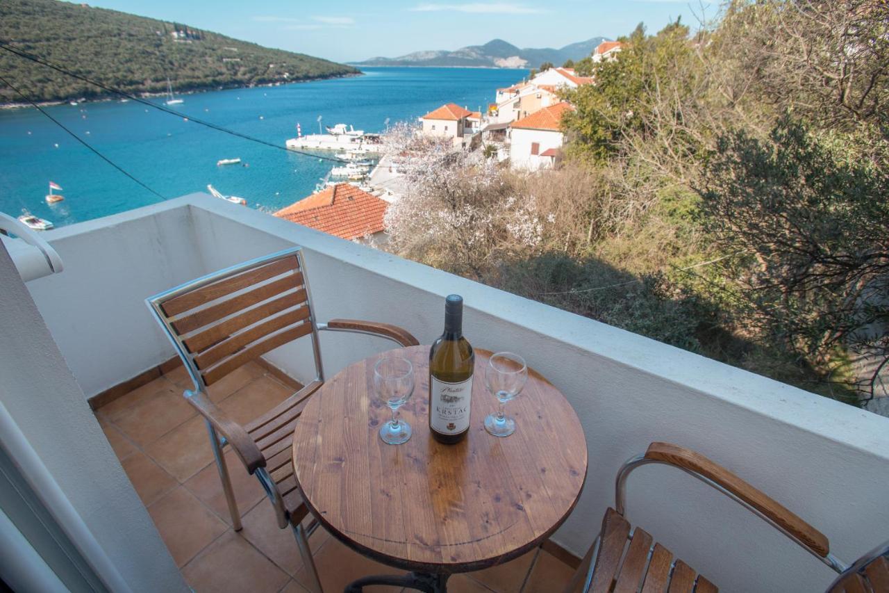 Apartments Vesna Tivat Eksteriør billede