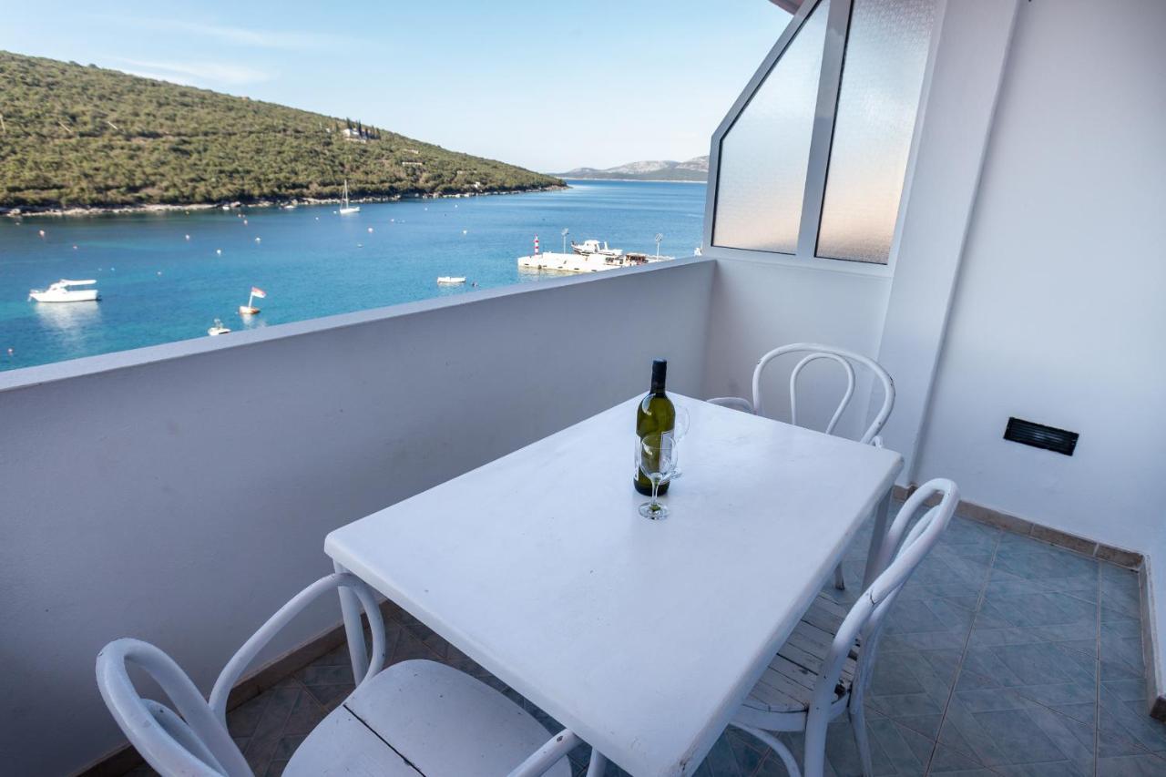 Apartments Vesna Tivat Eksteriør billede