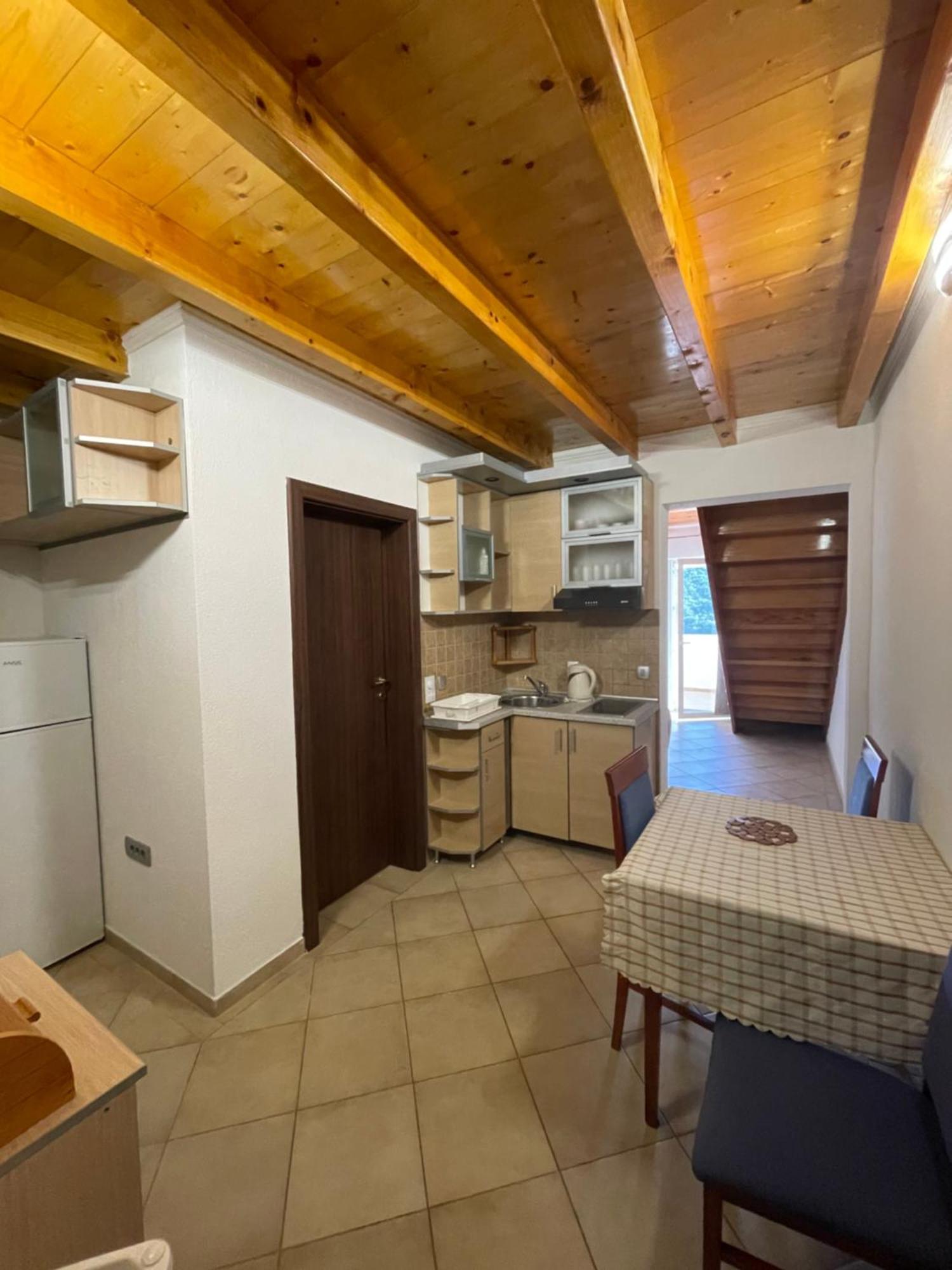 Apartments Vesna Tivat Eksteriør billede