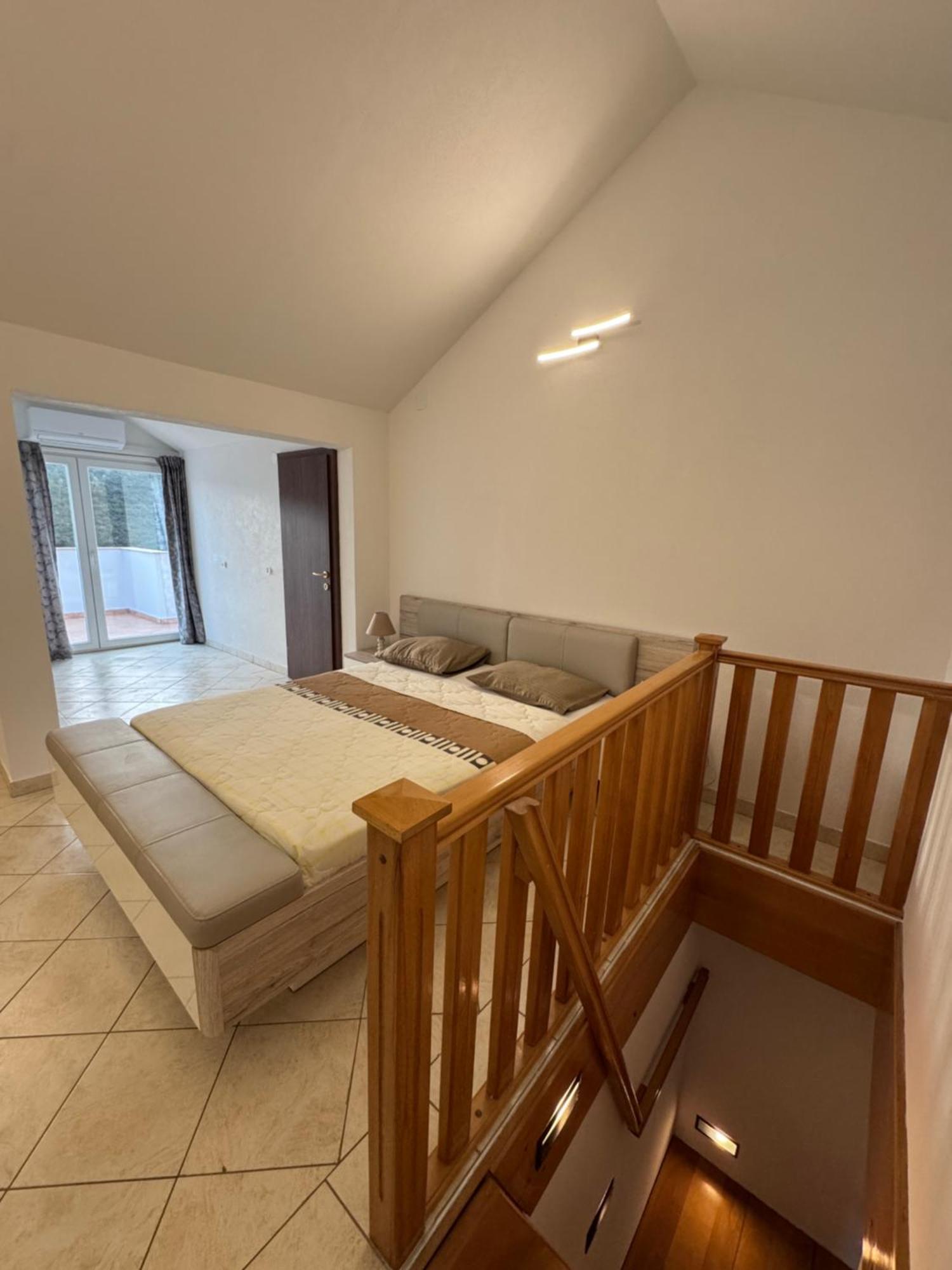 Apartments Vesna Tivat Eksteriør billede